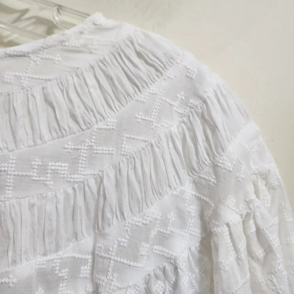 Anthropologie Luciella smocked puff short sleeve blouse woman's size small‎